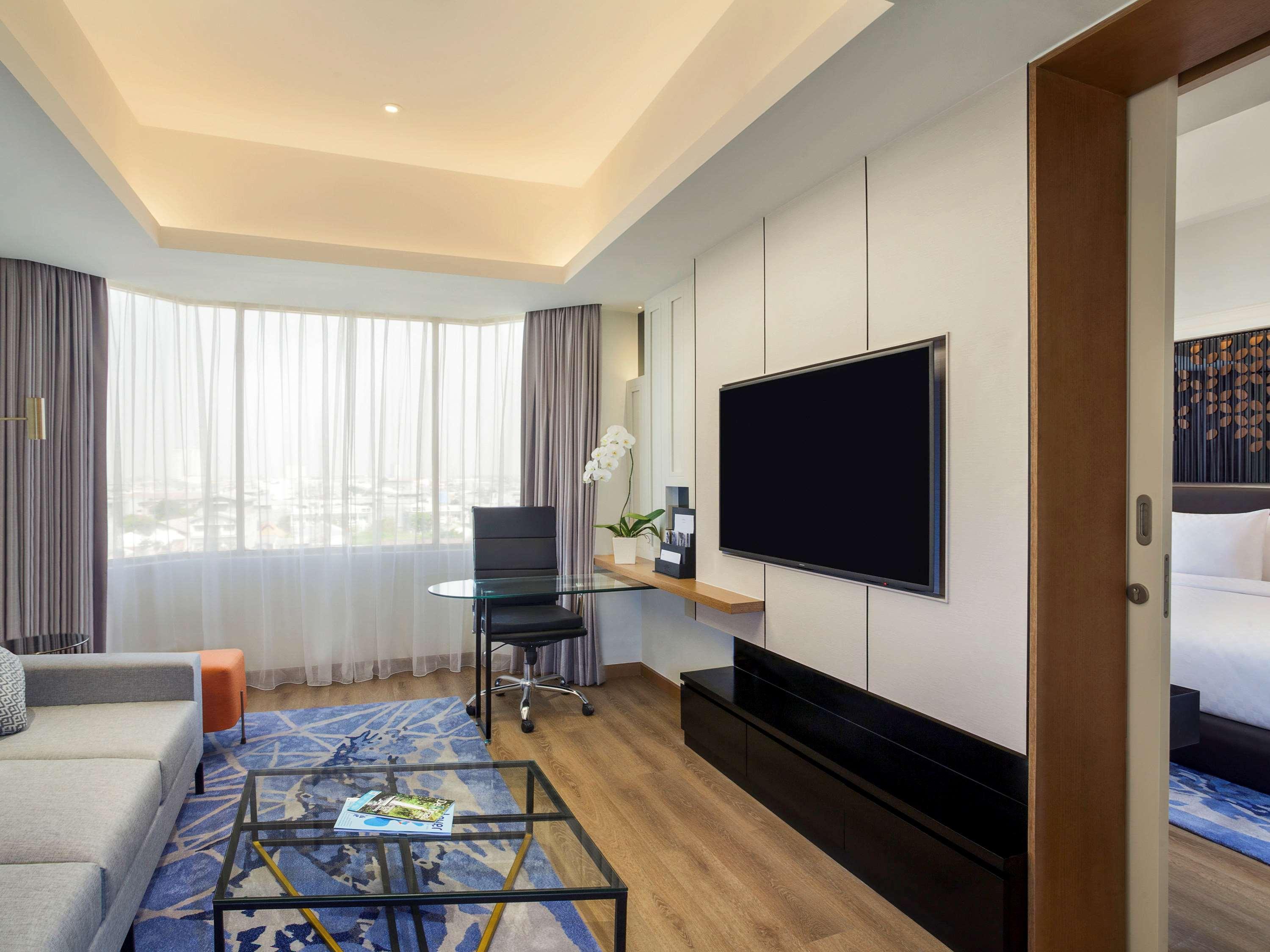 Mercure Jakarta Batavia Jacarta Exterior foto